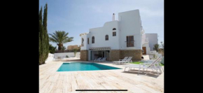 Villa with Private Pool and Amazing Mountain and Sea Views No Young Groups Allowed, Mojacar